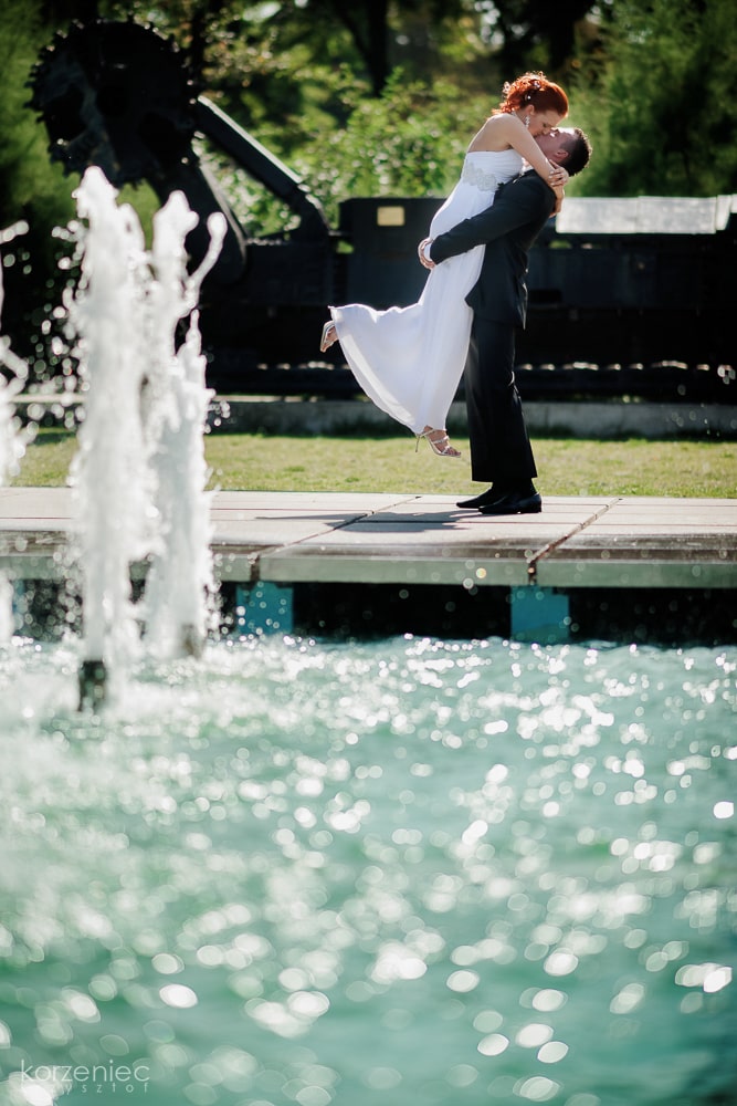 Plener ślubny fontanna w Zabrzu