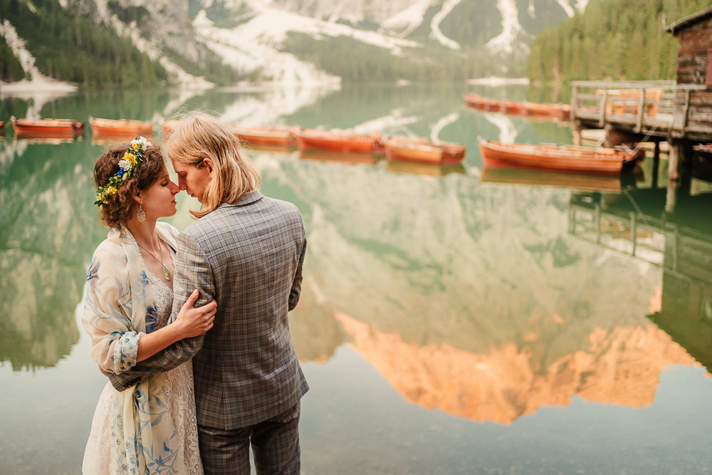 Sesja ślubna nad włoskim jeziorem di Brais