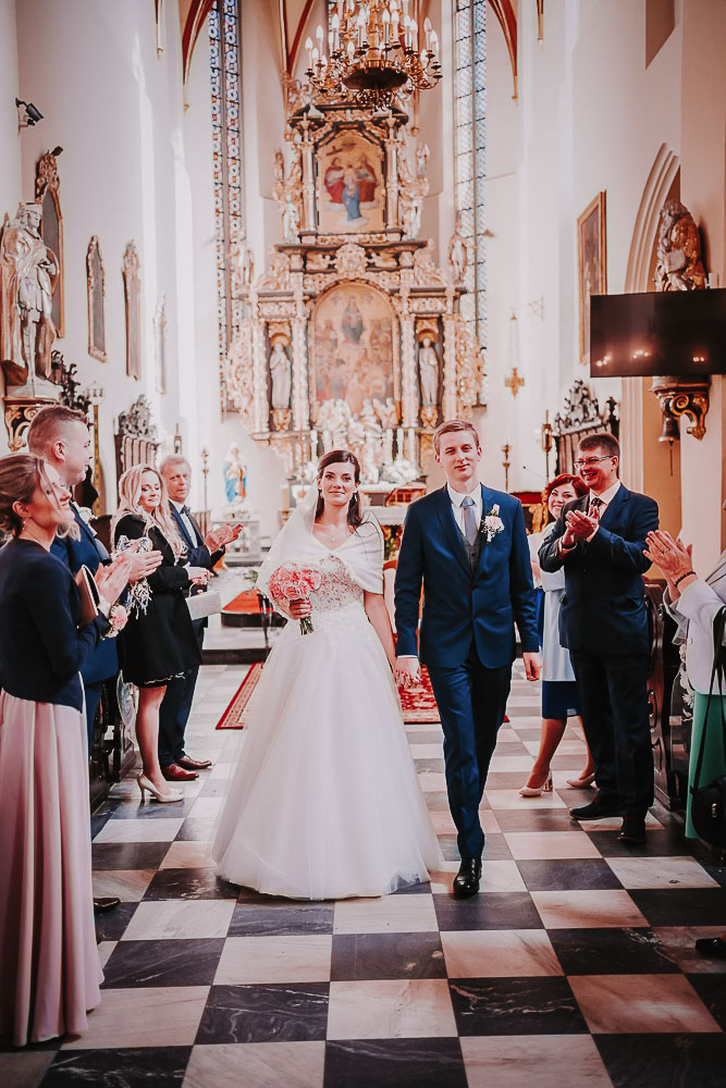 Ślub w kościele pw. Wszystkich Świętych w Gliwicach